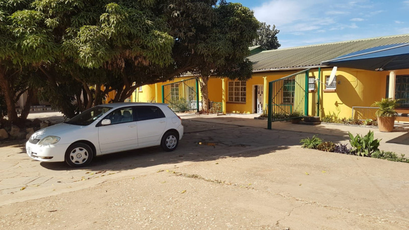 2-bed-flat-for-rent-along-alick-nkhata-road-big-0