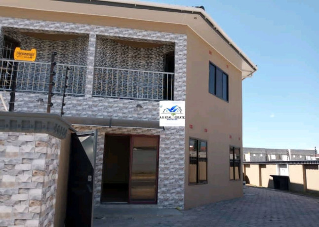 4-bedroom-flat-in-salama-park-big-8
