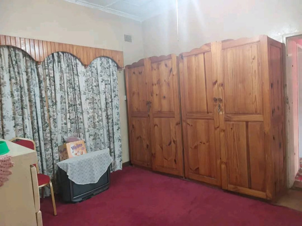 4-bedroom-house-for-sale-in-kamwala-big-8