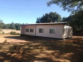 spacious-home-for-sale-in-woodlands