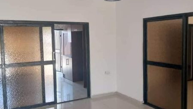 executive-3-bedroom-flat-for-rent-in-chalala-big-1