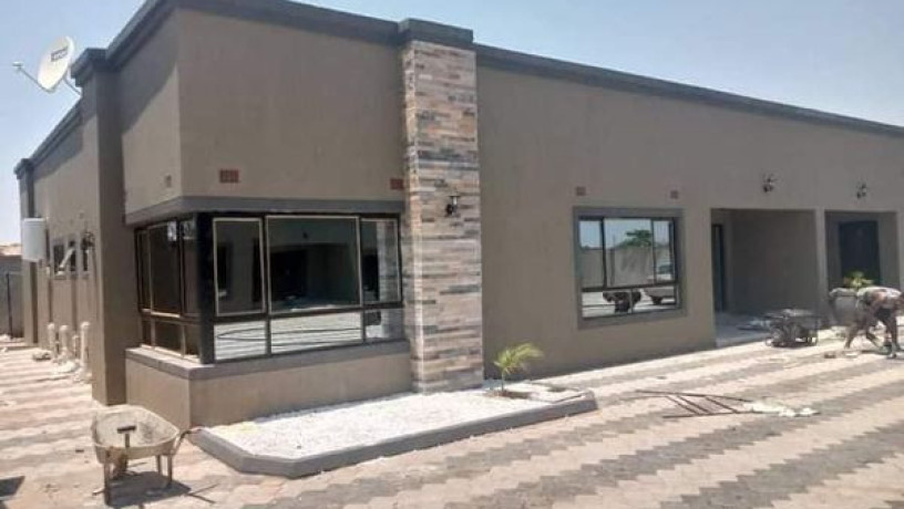 executive-3-bedroom-flat-for-rent-in-chalala-big-3