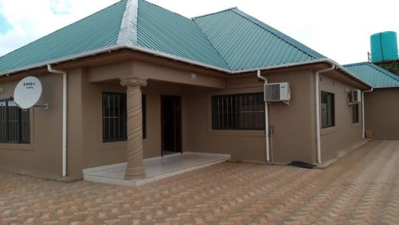 for-rent-spacious-3-bedroom-stand-alone-property-in-chalala-big-3