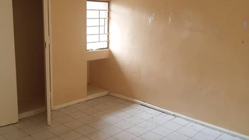 executive-3-bedroom-flat-in-rhodespark-big-1