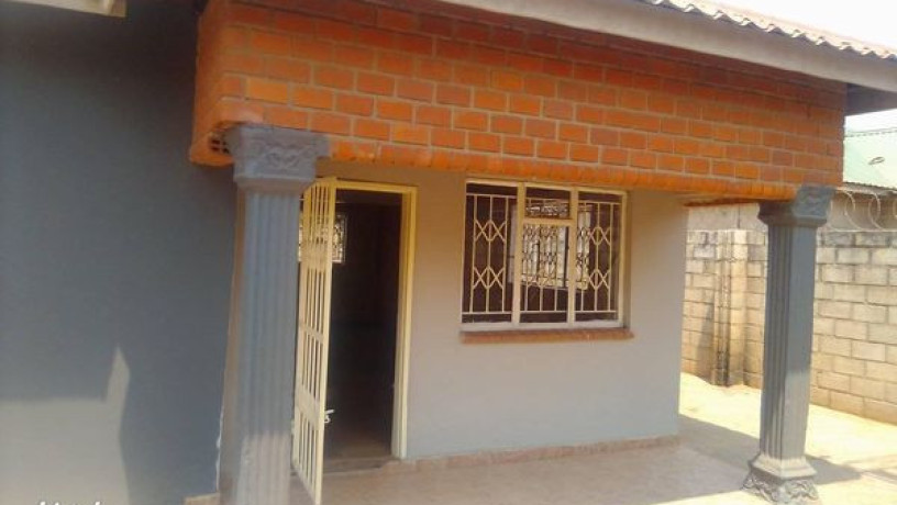 2-bedroom-house-for-rent-near-novera-shopping-mall-big-2