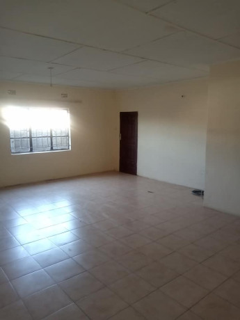 basic-2-bedroomed-semi-detached-flat-in-salama-park-big-3