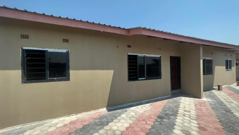 newly-built-2-x-2-bedroomed-semi-detached-flats-big-0