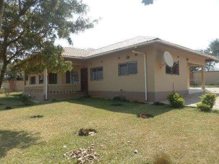 Stand-alone House in Ibex Hill