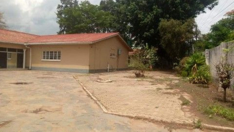 5-bedroom-house-for-sale-in-kabulonga-big-4