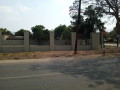 commercial-property-in-woodlands-corner-plot-small-0