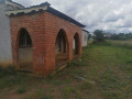 23-hectare-farm-with-4-bedroom-house-in-liliayi-small-1