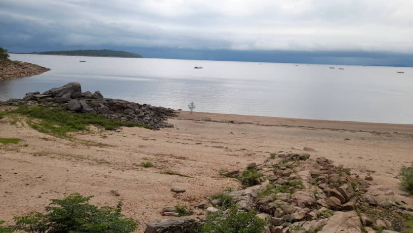 river-frontage-property-for-sale-in-siavonga-big-0