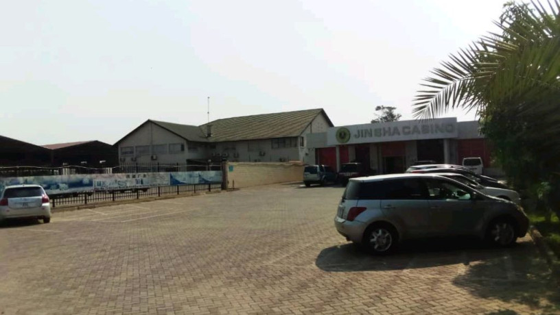 showroom-and-warehouse-for-sale-on-kafue-road-big-7