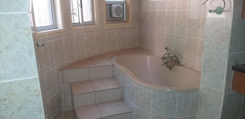 stunning-property-for-sale-big-5