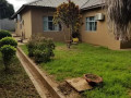 beautiful-3-bedroom-house-in-ibex-hill-small-2