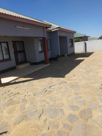 3-bedroom-house-in-chamba-valley-meanwood-phase-1-big-5