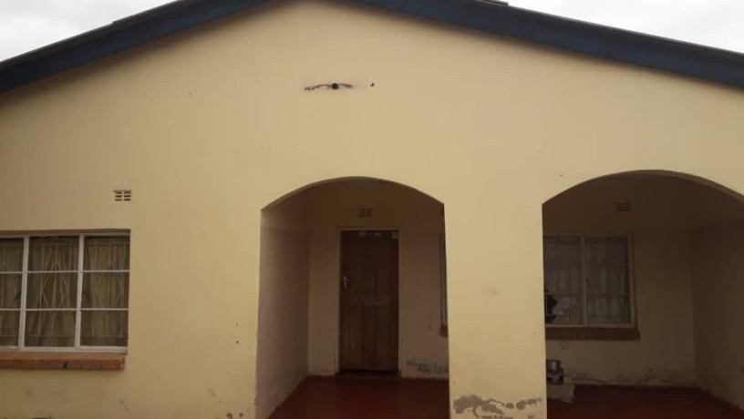 5-bedroom-msc-house-for-sale-in-kafue-shikoswe-area-big-2