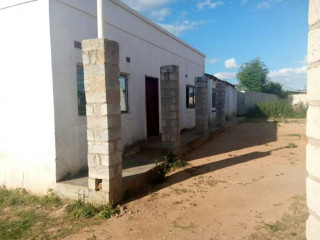 8 Bedroom House in Zanimone West, Lusaka