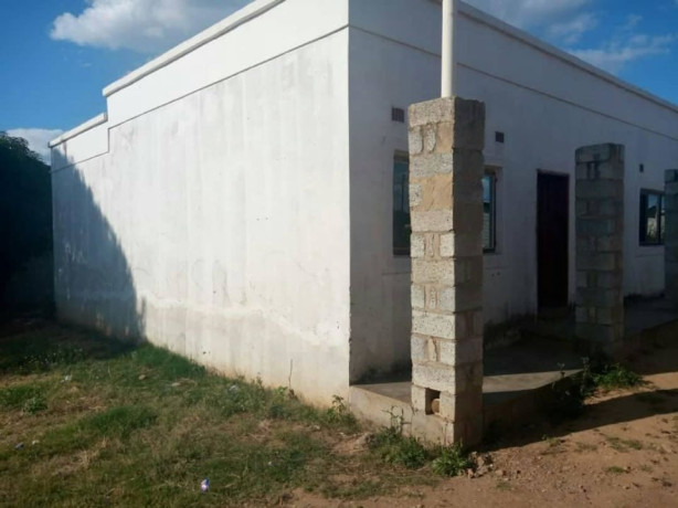 8-bedroom-house-in-zanimone-west-lusaka-big-1