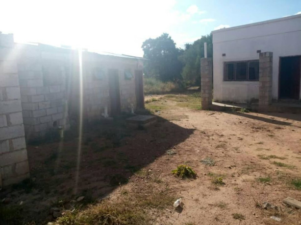 8-bedroom-house-in-zanimone-west-lusaka-big-4