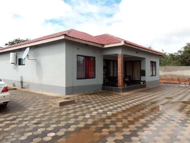 newly-built-3-bedroom-flat-for-rent-in-ibex-big-3