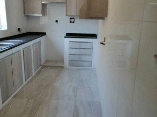 3 Bedroom Ground Floor Flat for Rent