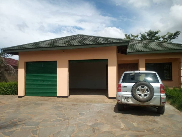 for-rent-3-bedroom-stand-alone-house-in-ibex-mean-wood-big-3