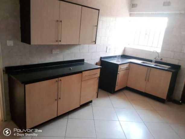 2-bedroom-flat-for-rent-chalala-big-3