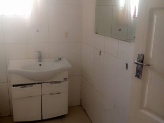 Executive 3 Bedroom Maisonette Flat for Rent