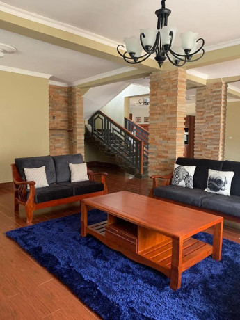 beautiful-3-bedroom-apartment-for-rent-big-0