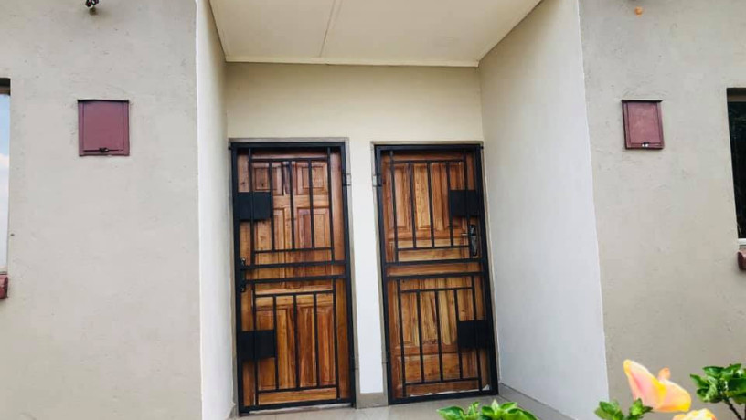 2-bedroomed-fully-furnished-flats-for-rent-big-2