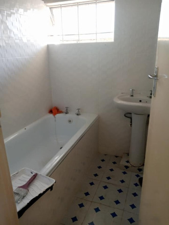 chainama-minestone-3-bedroomed-flat-for-rent-big-2