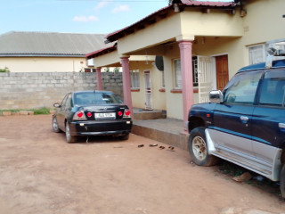 block-of-3-flats-for-sale-in-chalala-near-salena-school