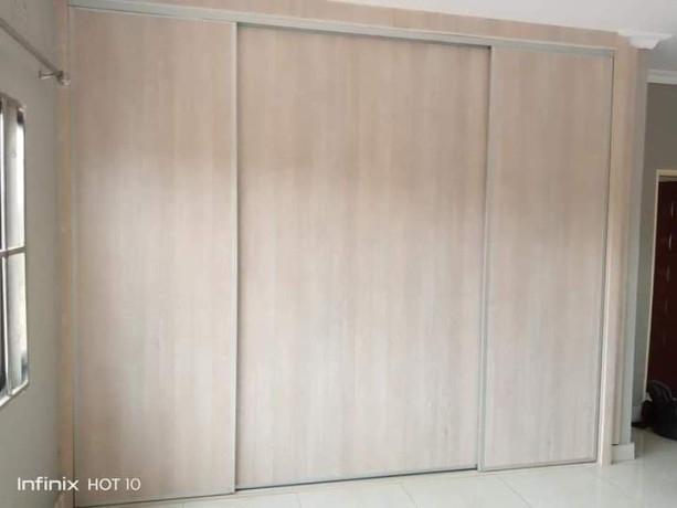 neat-and-beautiful-3-bedroom-flat-for-sale-in-libala-south-big-1