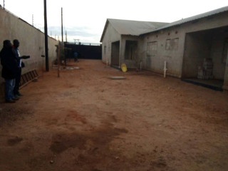 4-and-2-bedroomed-house-for-sale-in-makeni-east