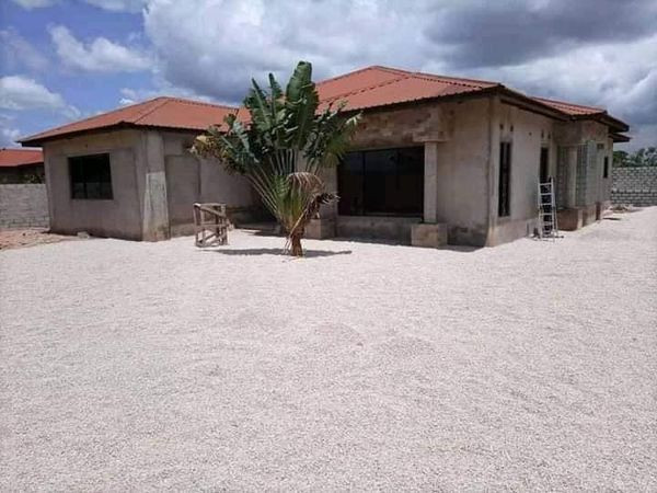 newly-built-4-bedroom-house-in-woodlands-chalala-big-5