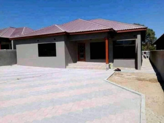 Executive Stand Alone House for Sale in Libala South