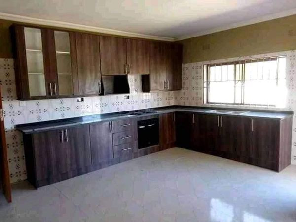 executive-stand-alone-house-for-sale-in-libala-south-big-4