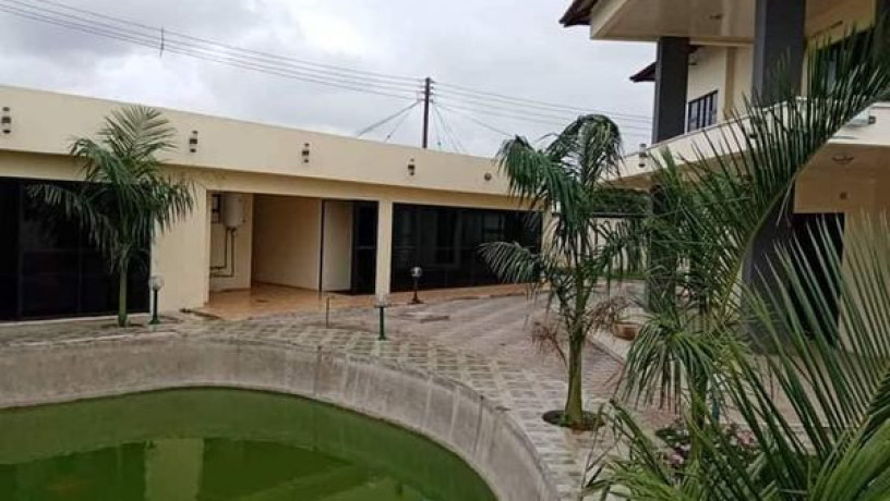 massive-5-bedroom-house-in-kamwala-south-big-2