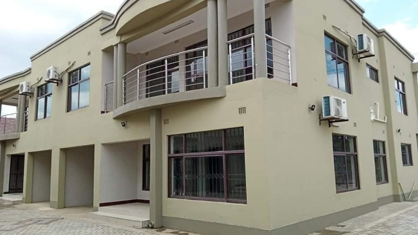 4-bedroom-apartment-in-makeni-near-cosmopolitan-mall-big-5