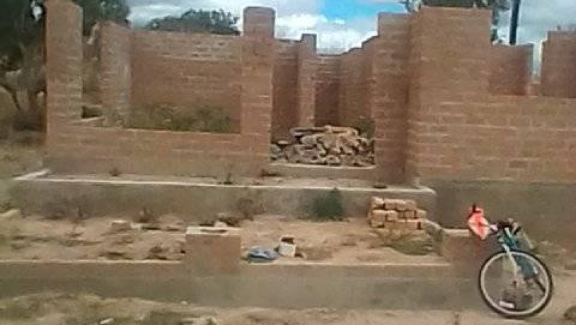 house-for-sale-in-njanse-area-choma-town-big-1