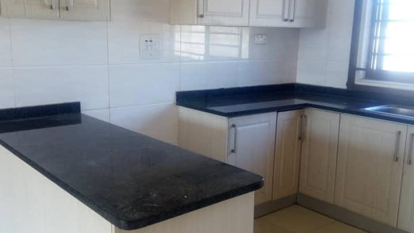 modern-2-bedroom-flat-for-rent-in-chalala-big-4