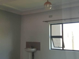 3 Bedroom Duplex Apartment for Rent in Ibex