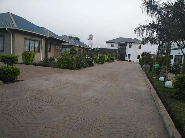 2-bedroom-house-for-rent-in-chalala-big-3