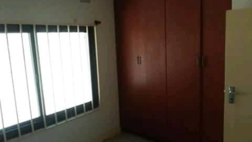 2-bedroom-flat-for-rent-in-north-mead-big-4