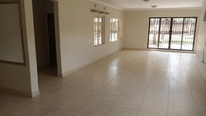 3-bedroom-standalone-house-for-rent-big-2