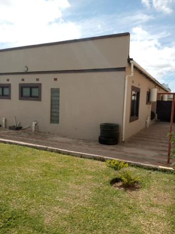 two-bedroom-flat-for-rent-near-memorial-park-big-4