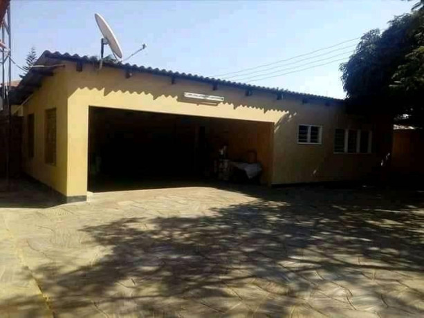 executive-modernised-msc-standalone-4-bedroom-house-for-rent-big-0