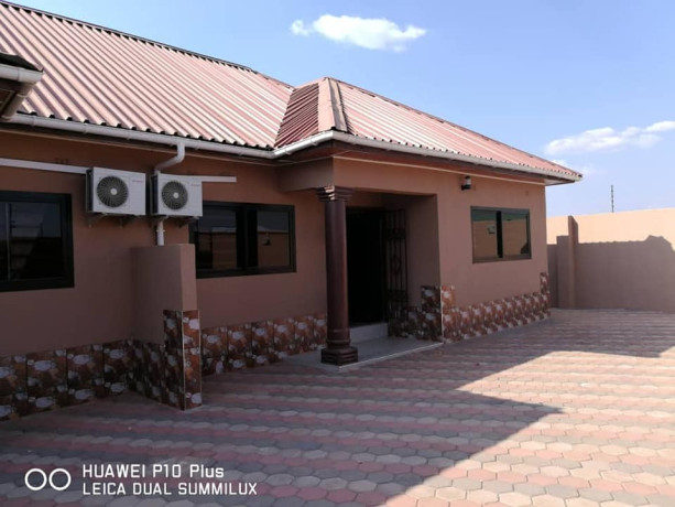 neat-and-beautiful-2-bedroom-flat-for-rent-in-woodlands-chalala-big-1