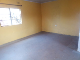 bedsitter-for-rent-in-chilenje